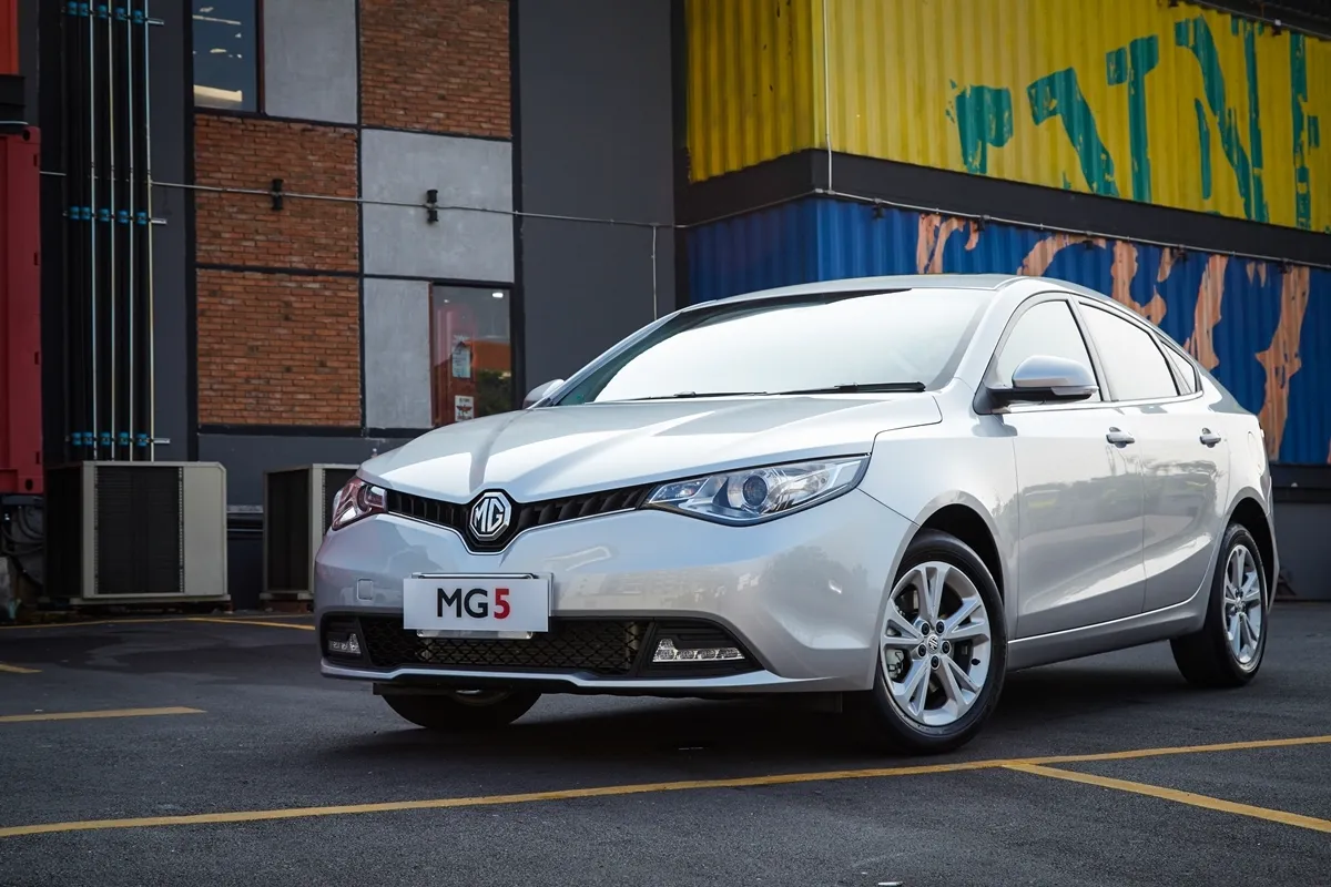MG5 thế hệ đầu