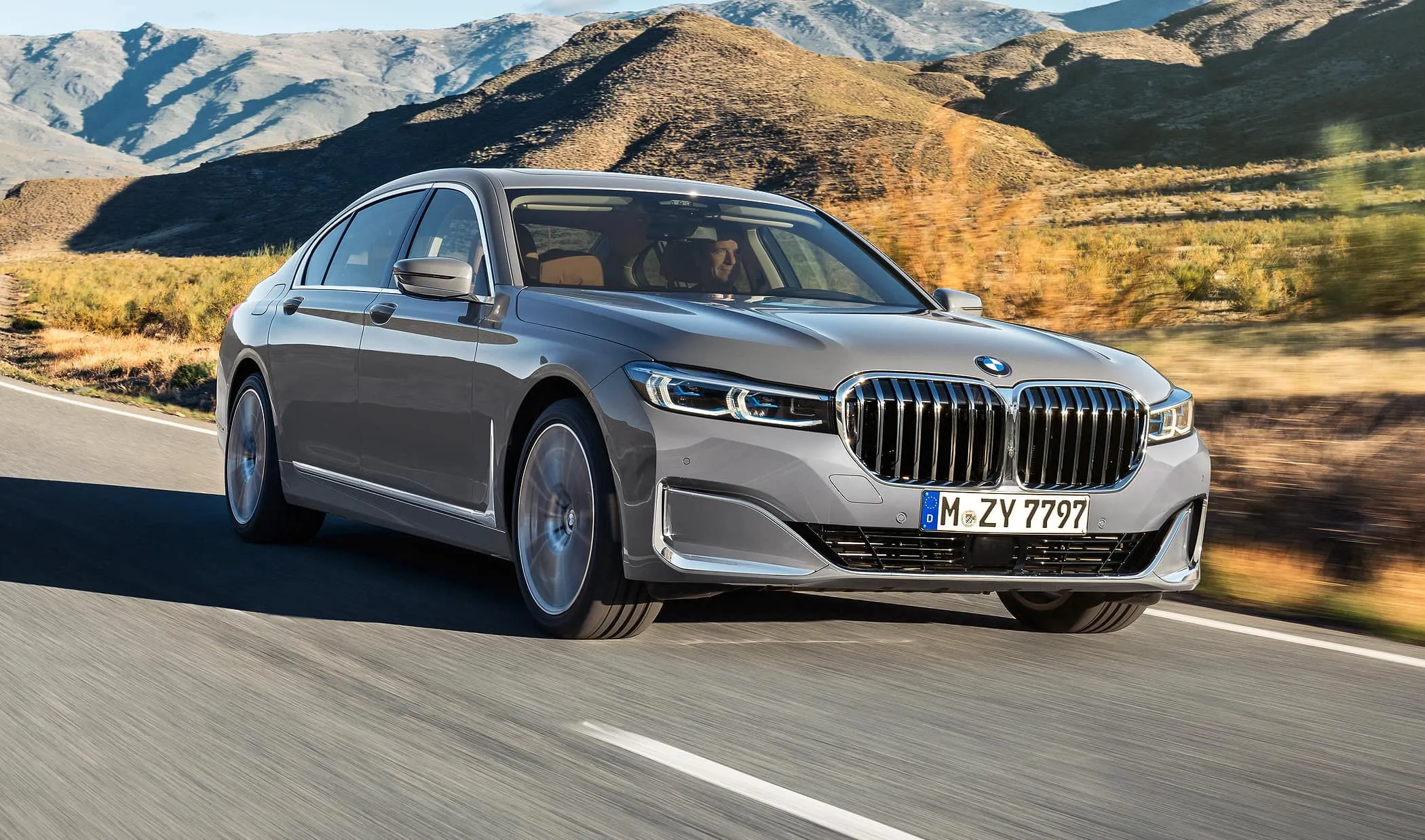 BMW 7 Series thế hệ 6