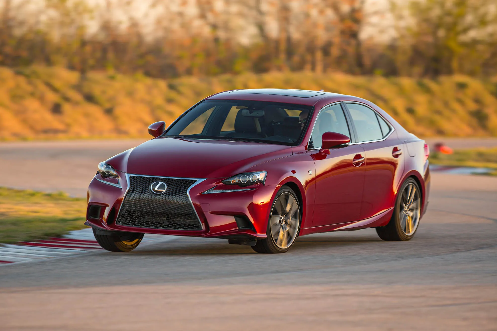 Lexus IS thế hệ 3