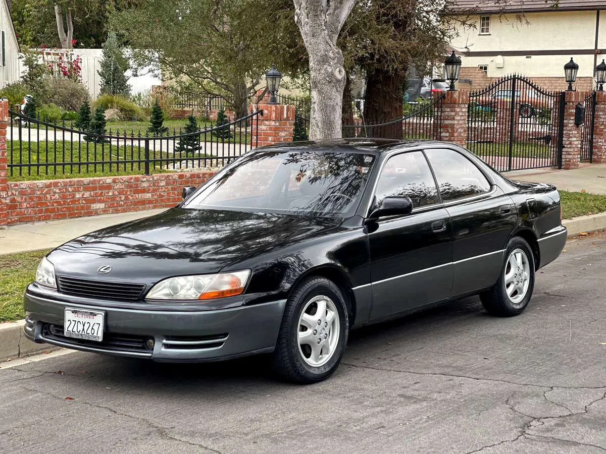 Lexus ES thế hệ 2