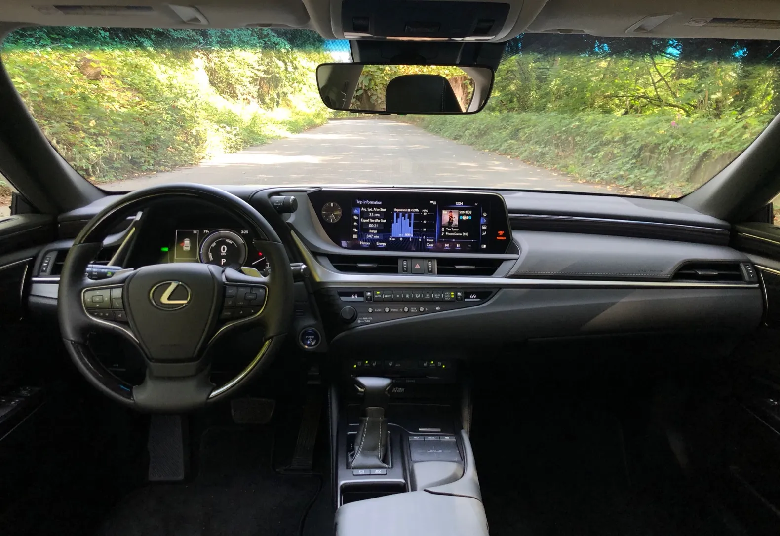 Nội thất Lexus ES