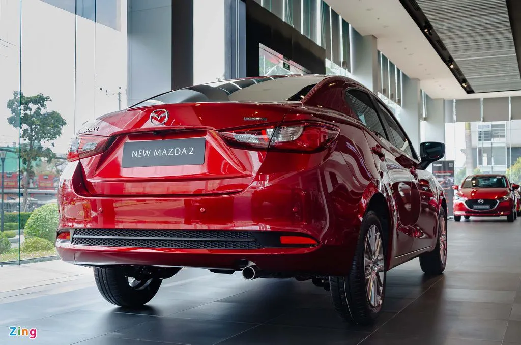 Cụm đèn hậu Mazda 2
