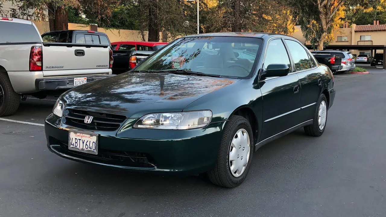 Honda Accord thế hệ 6