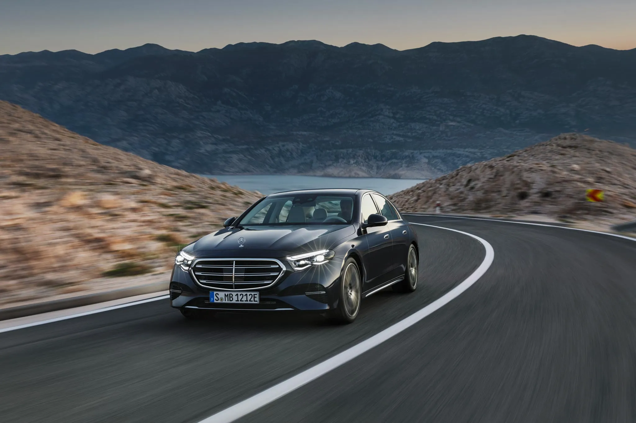 W214 (2023 - Nay)