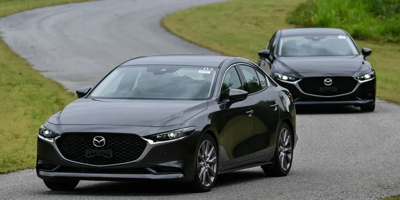 Mazda 3 thế hệ hiện tại