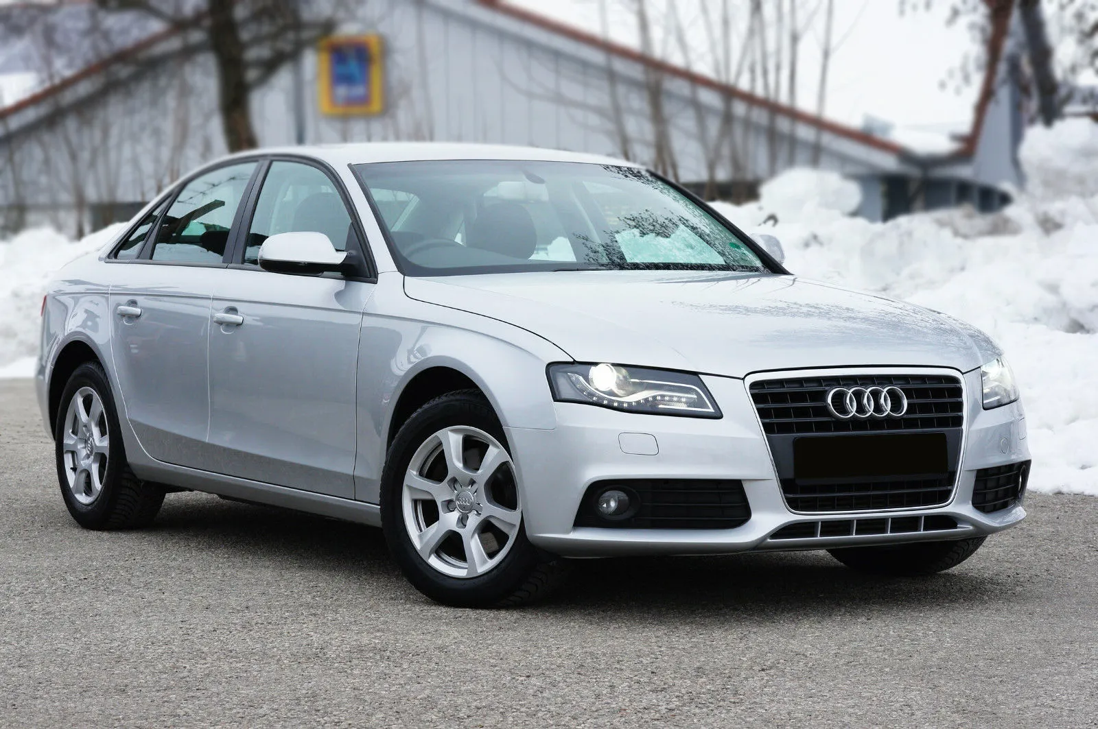 Audi A4 thế hệ thứ 4