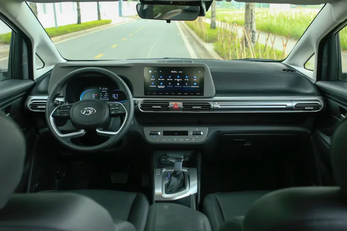 Hyundai Stargazer 2022 nội thất