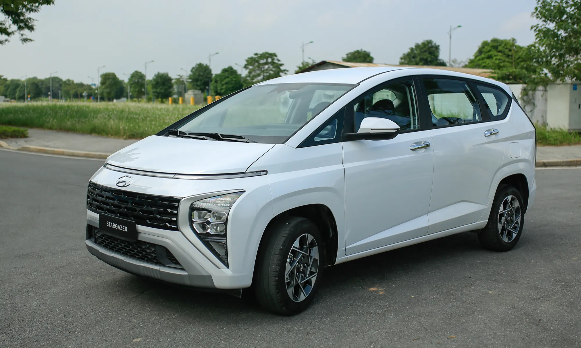 Hyundai Stargazer 2022
