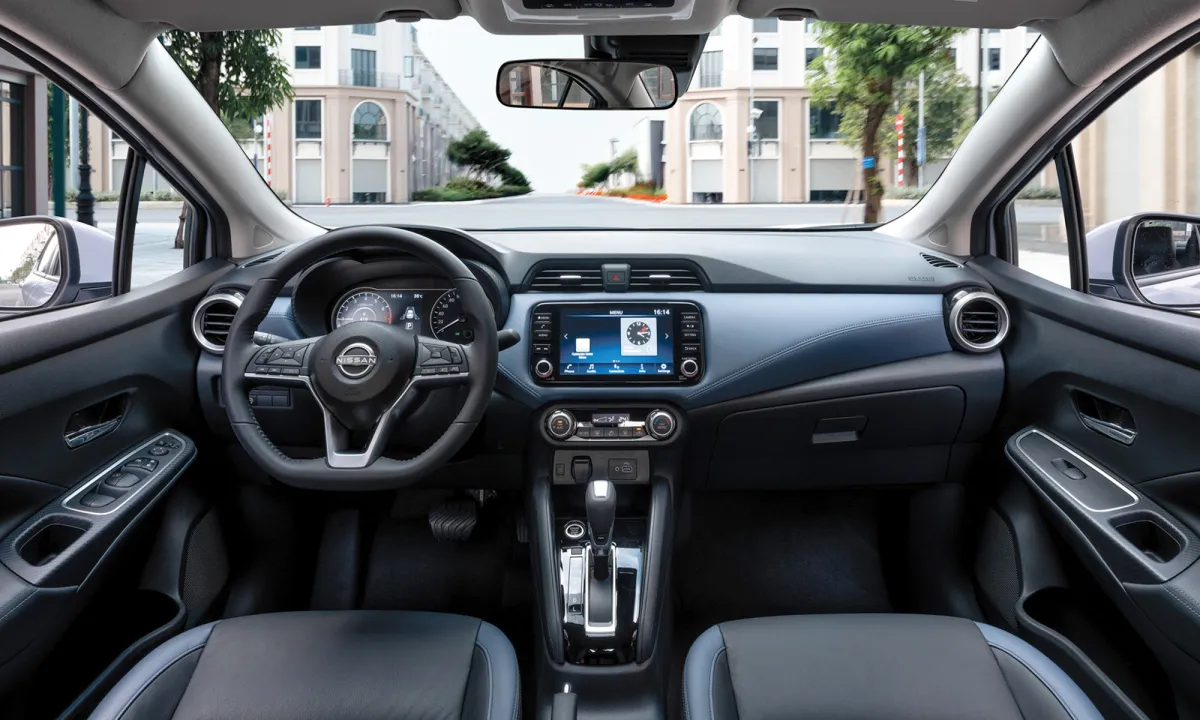 Nội thất Nissan Almera