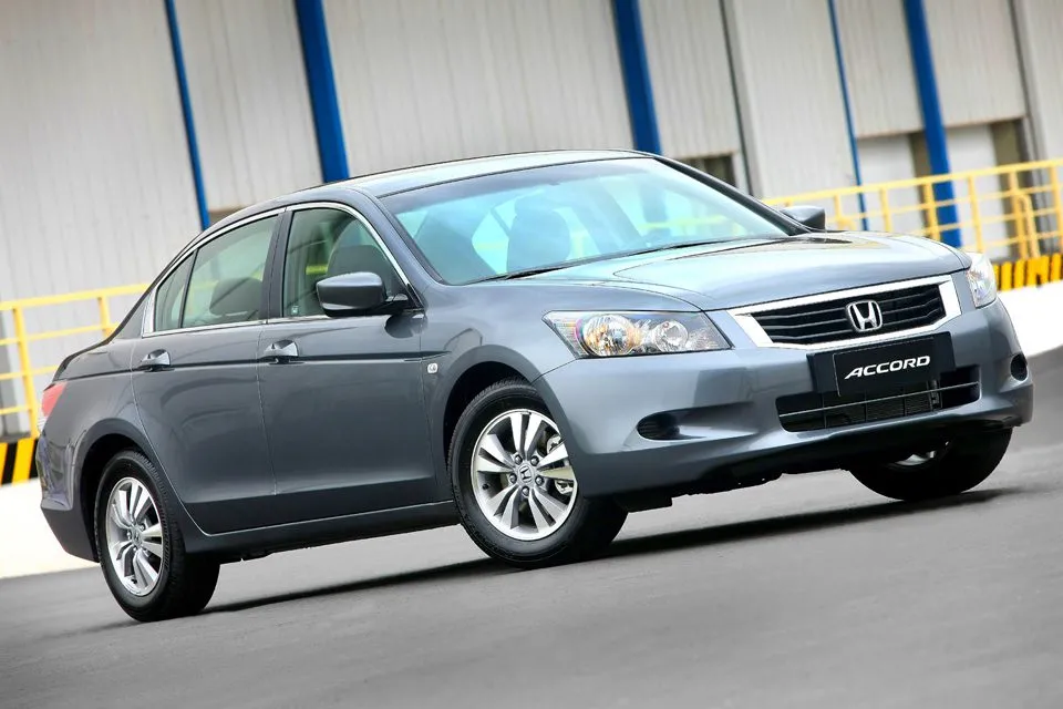 Honda Accord thế hệ 8