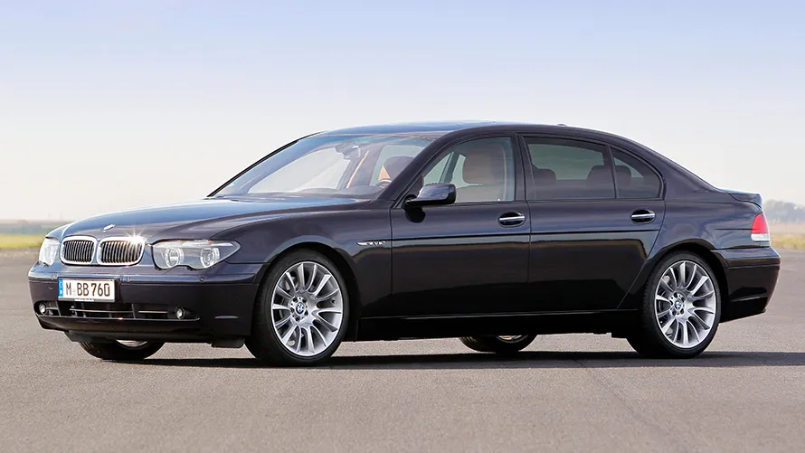BMW 7 Series thế hệ 4