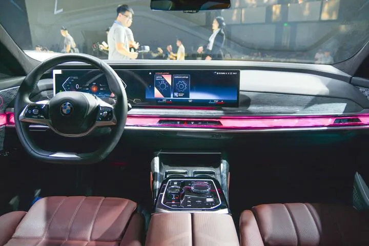 Nội thất BMW 7 Series