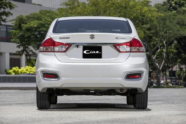 Cụm đèn hậu Suzuki Ciaz