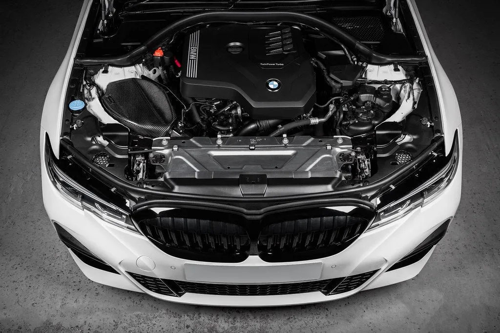 Khoang động cơ BMW 3 Series