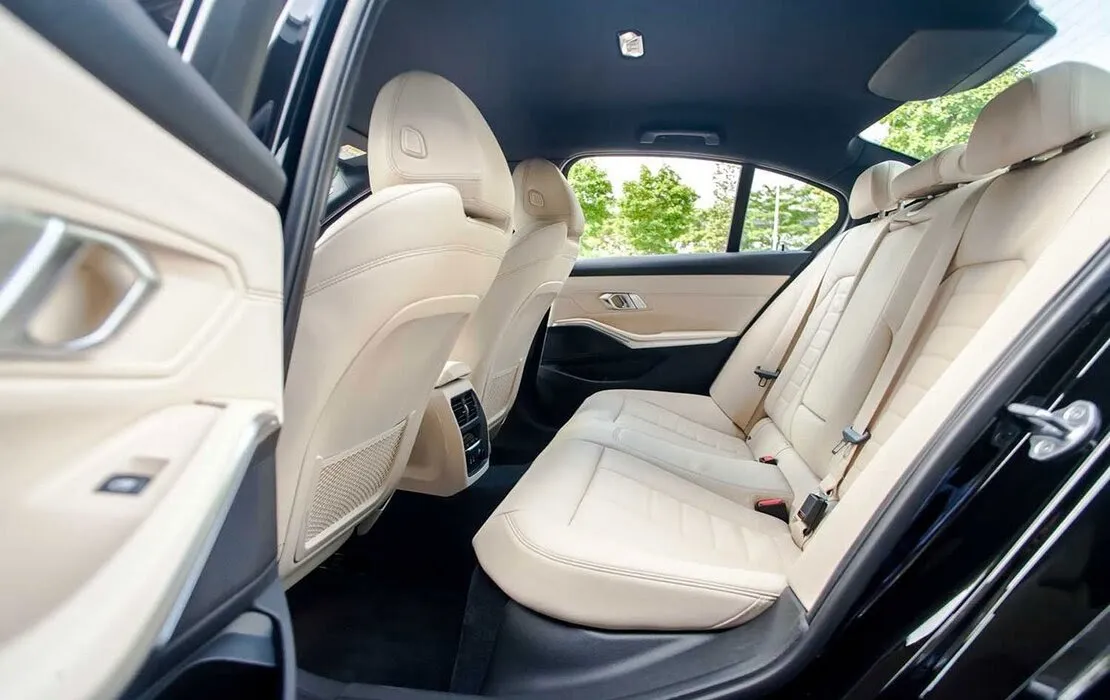 Nội thất BMW 3 Series