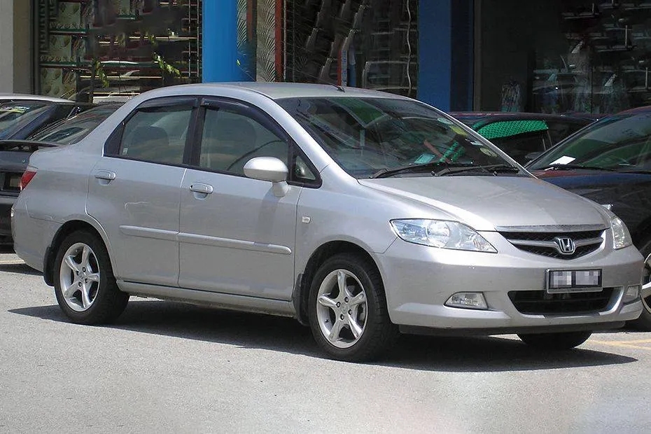 Honda City thế hệ 4