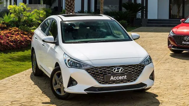 Huyndai Accent thế hệ 5 (facel lift)