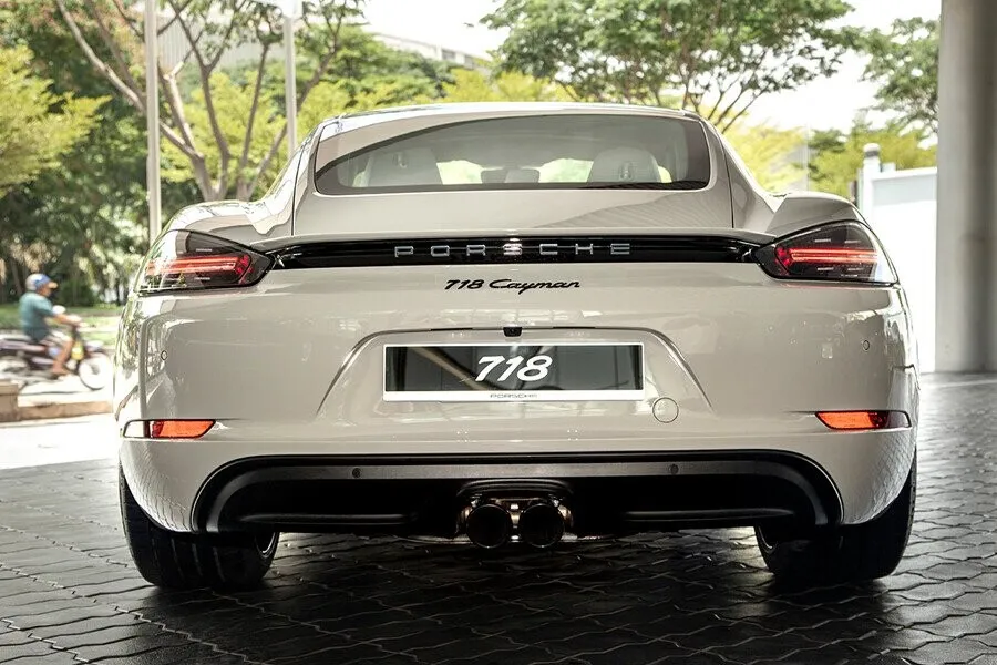 Đèn hậu Porsche 718