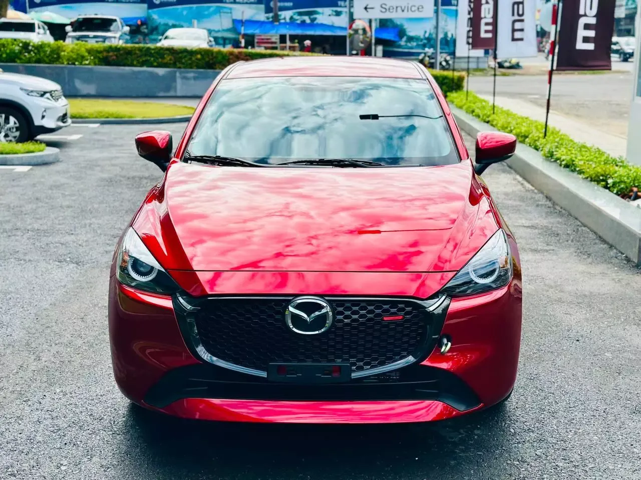 Mazda 2 hiện tại