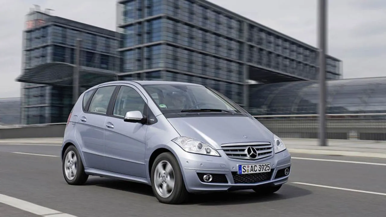Ý tưởng từ mẫu Mercedes A- lass