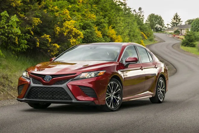Camry thế hệ thứ 8