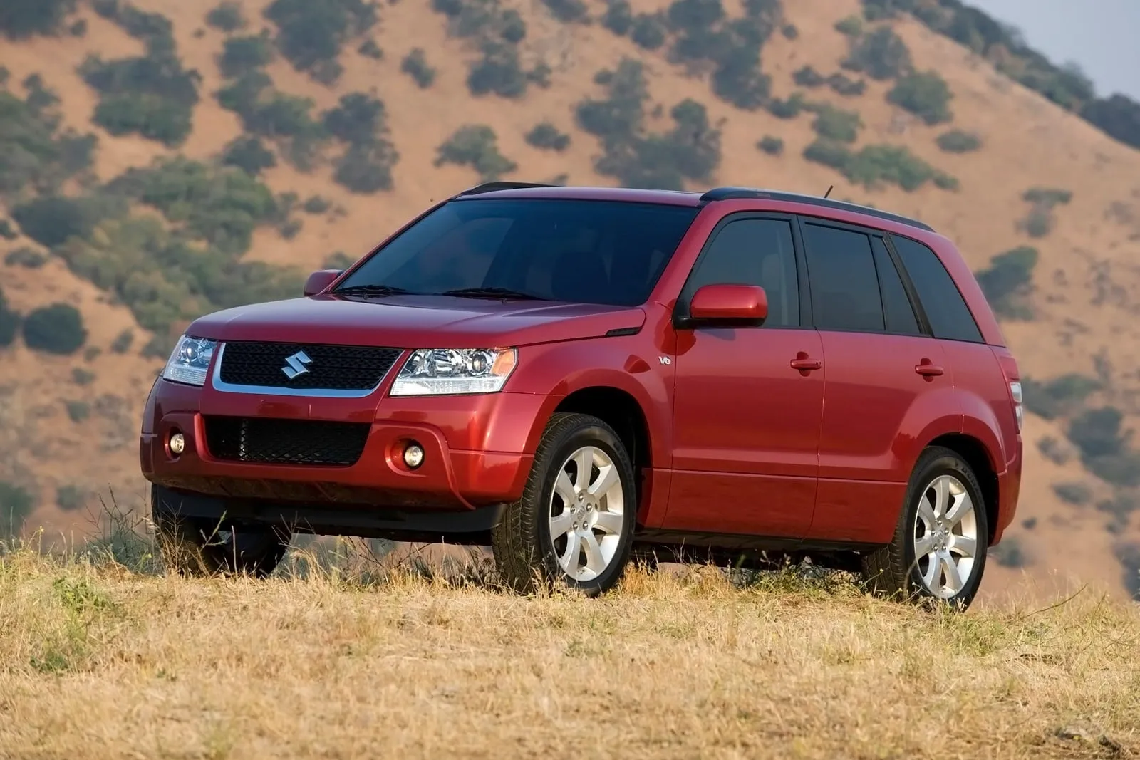 Suzuki Grand Vitara thế hệ 3