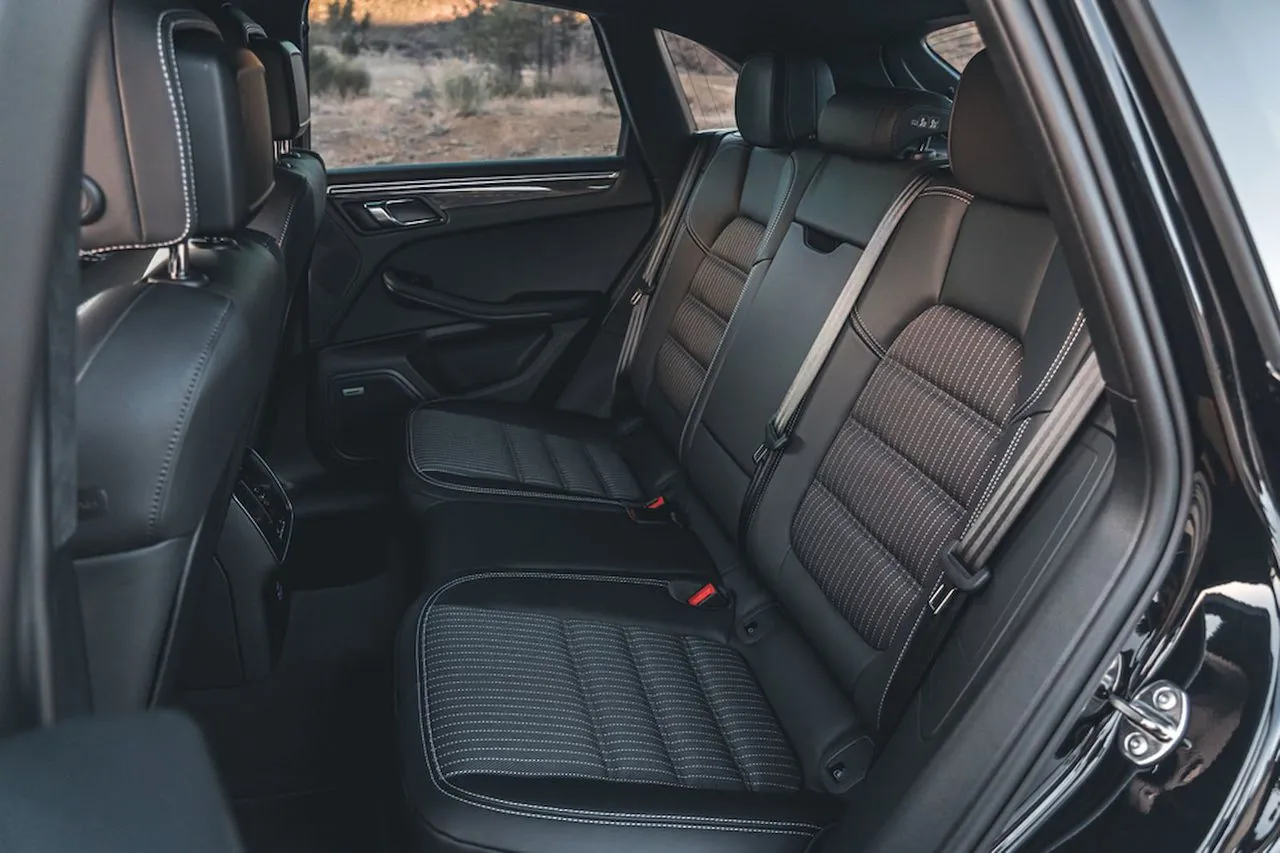 Nội thất Porsche Macan 2022