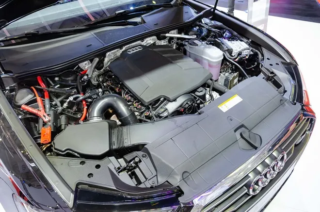 Động cơ Audi A6