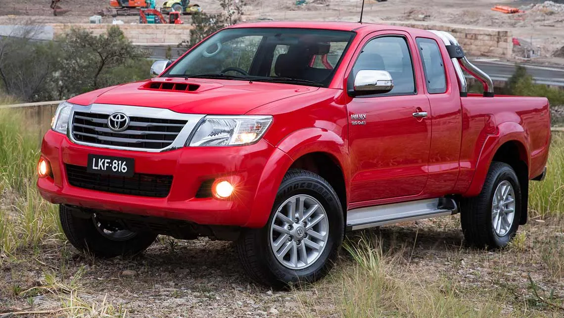 Toyota Hilux thế hệ 7