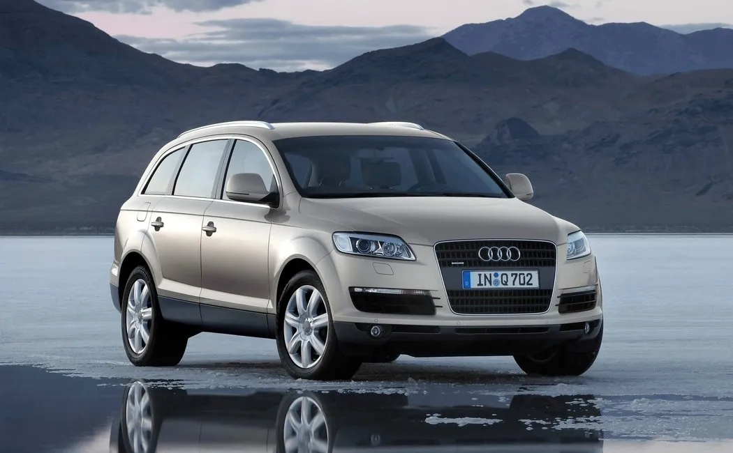 Audi Q7 thế hệ 1