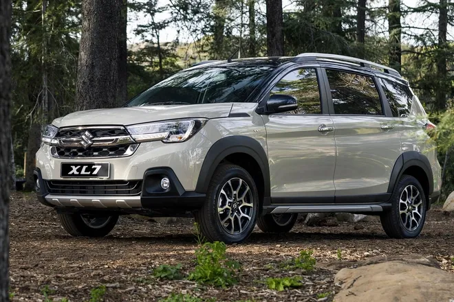 Suzuki XL7 thế hệ hiện tại