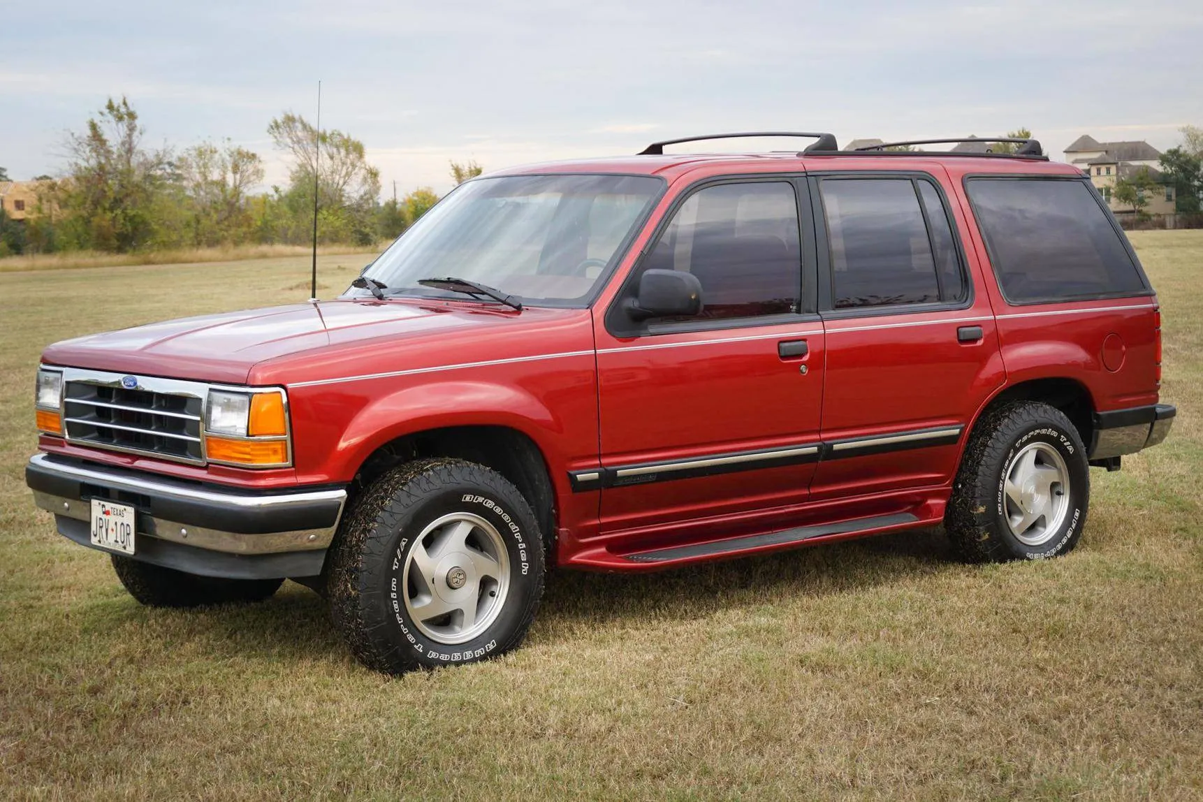 Ford Explorer thế hệ 1