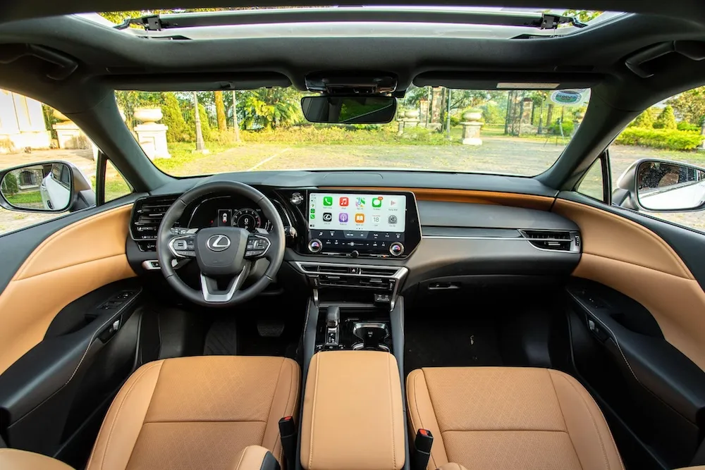Nội thất Lexus RX