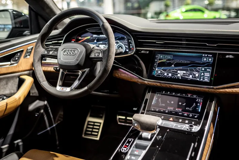 Nội thất Audi Q8