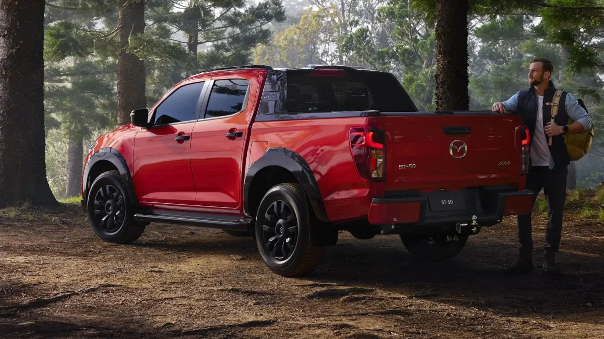 Mazda BT-50 2025