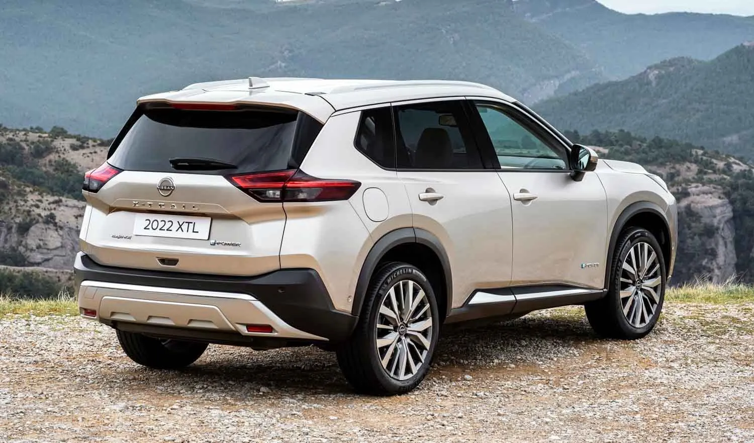 Nissan X-Trail thế hệ mới nhất