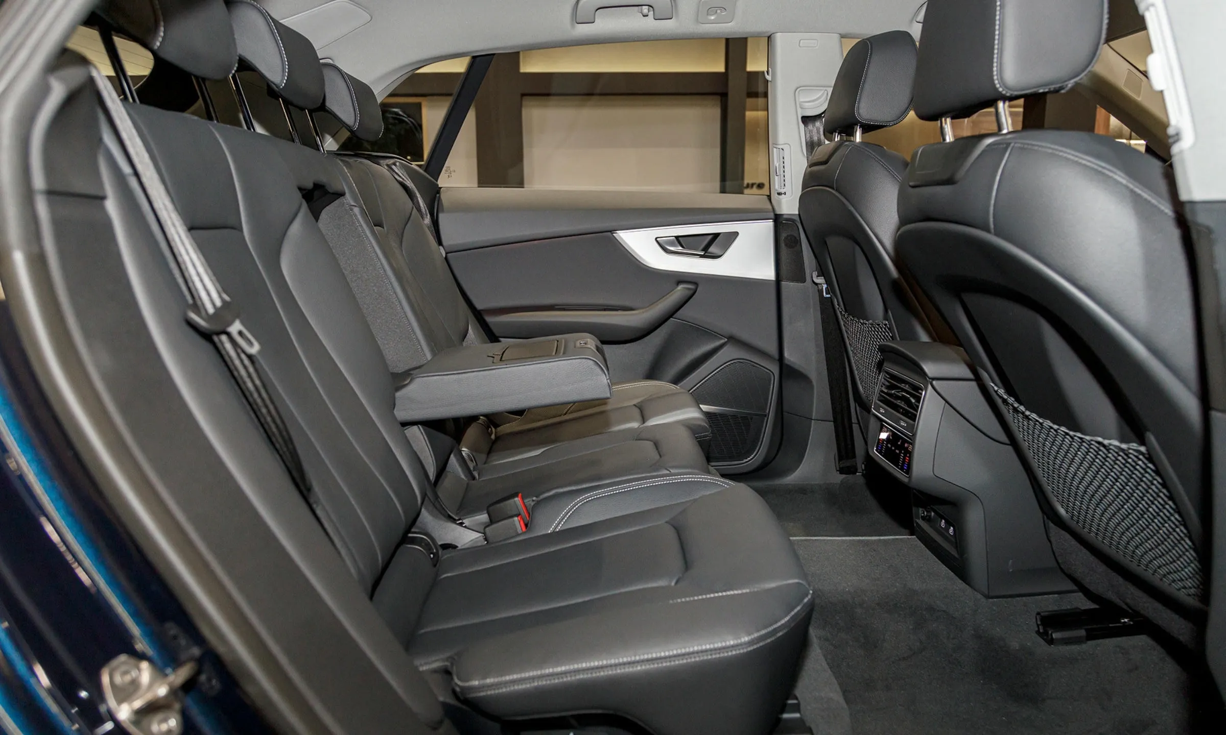 Nội thất Audi Q8
