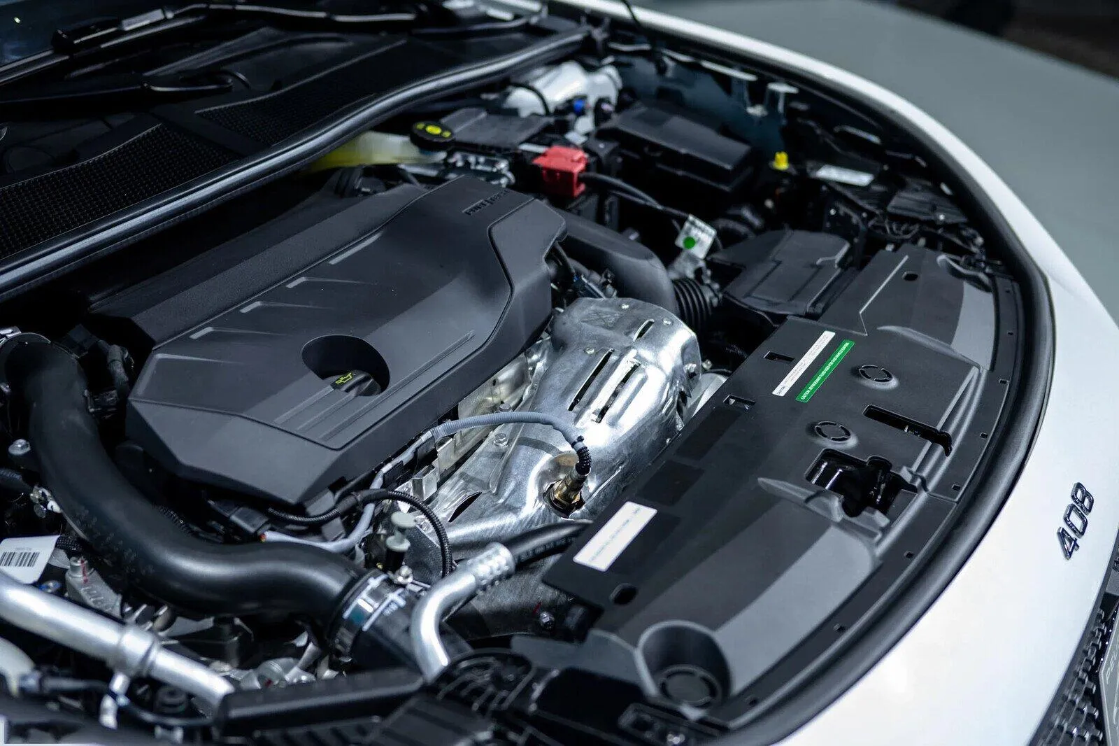 Động cơ Peugeot 408 SUV