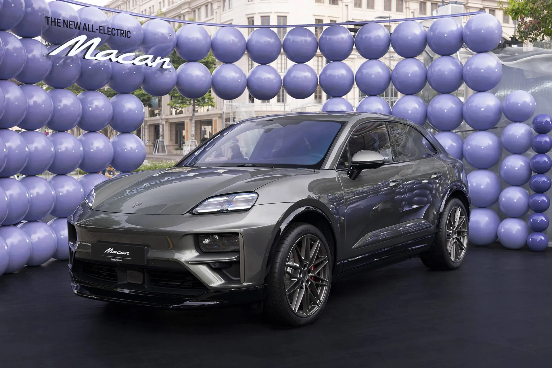 Porsche Macan 4 EV