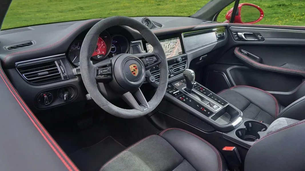 Nội thất Porsche Macan 2022