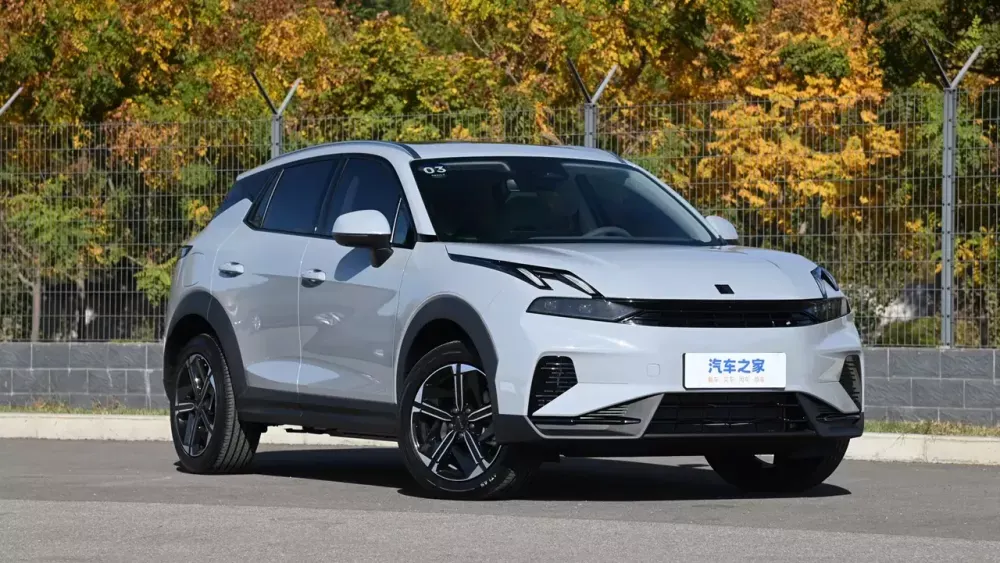 Lynk&Co 06 PHEV