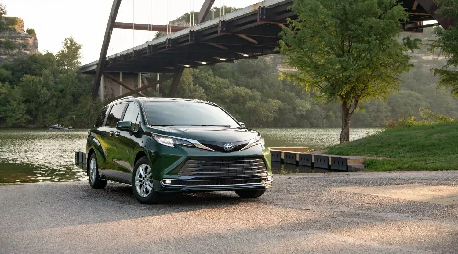 Toyota Sienna mới nhất