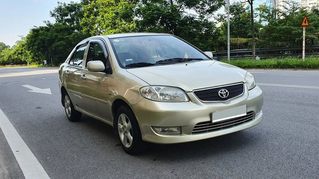 Toyota Vios thế hệ 1