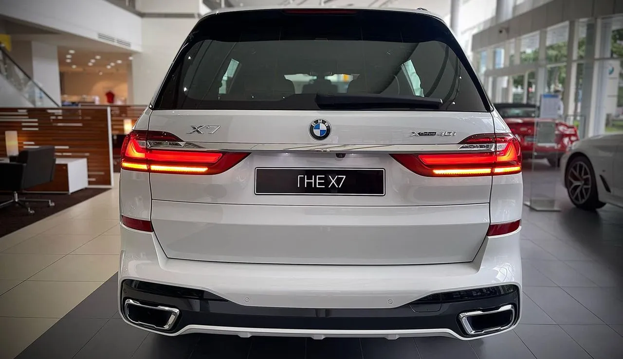BMW X7 2024